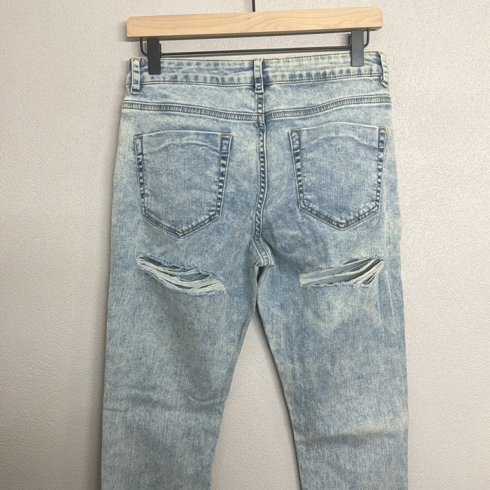 NWT Asos Distressed Jeans - 30 x 32 - Picture 6 of 7